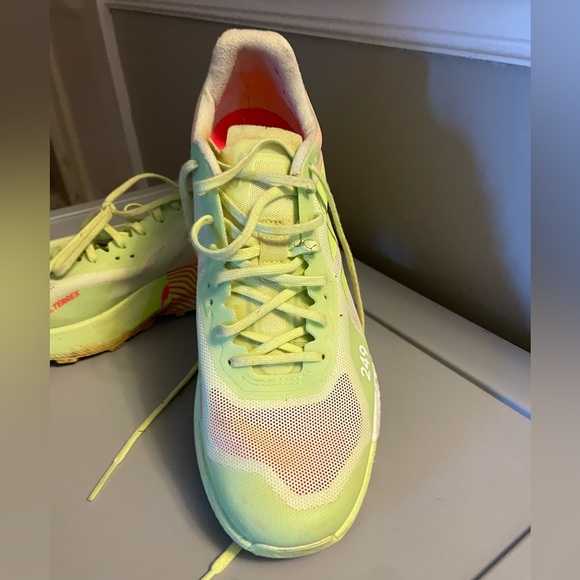 Adidas Trail Running Shoes- women’s size 9.5 - Picture 3 of 7